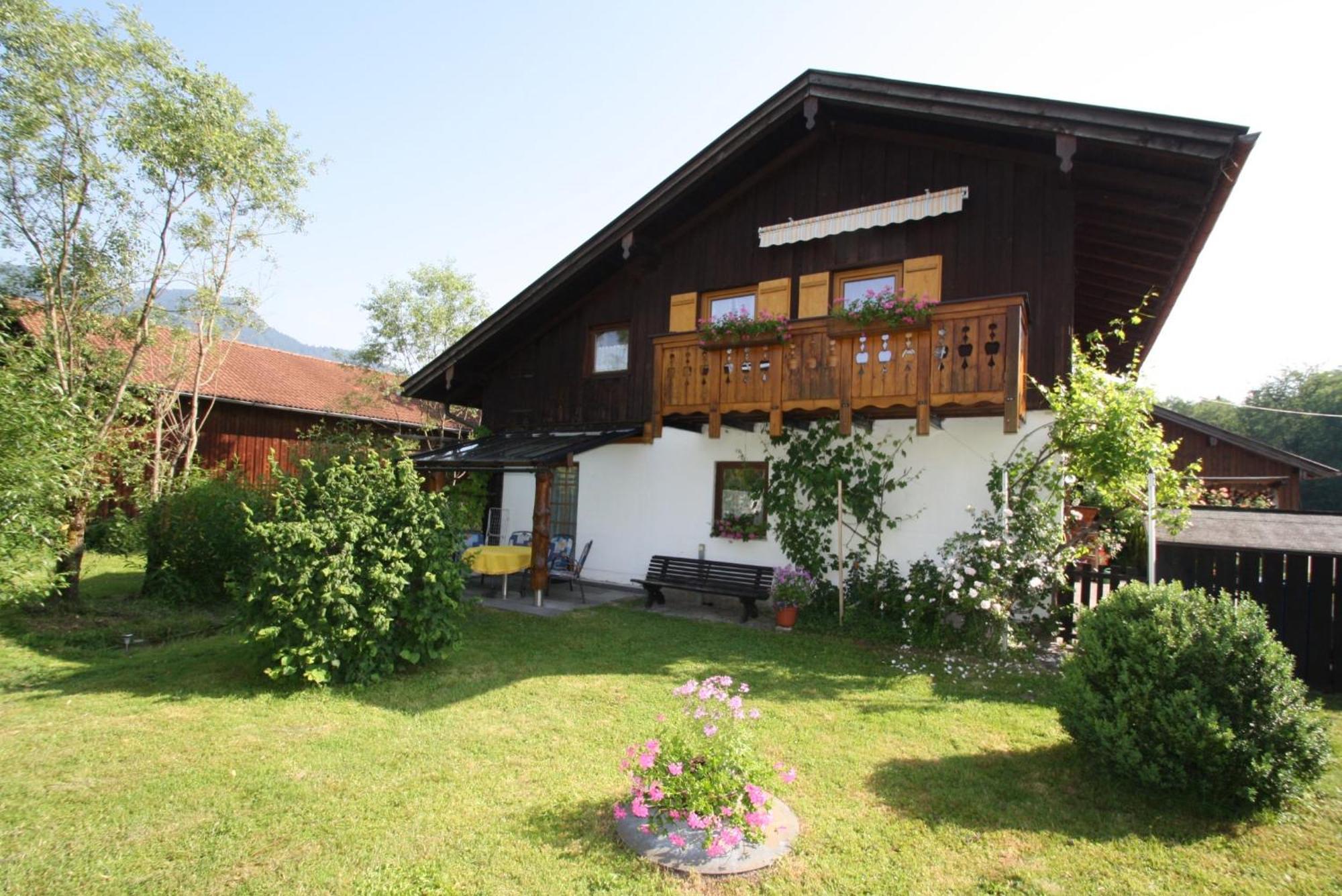 Bachbauernhof Lägenhet Bayerisch Gmain Exteriör bild